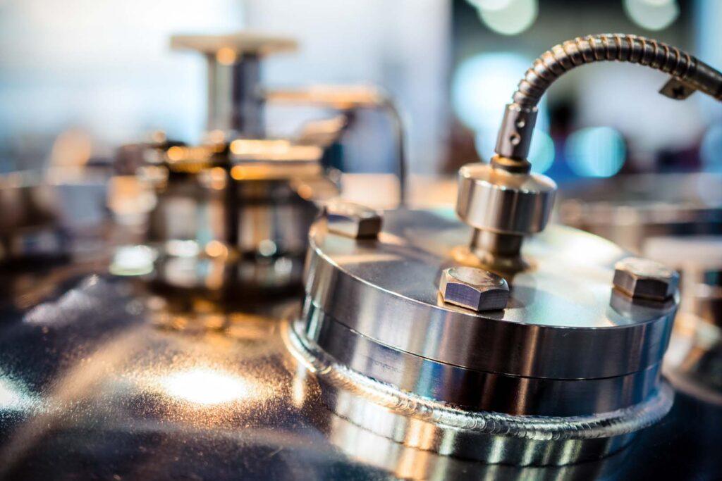 Etablissement meon, spécialiste usinage de pièces de formes, moules, mécanique de précision automobile aéronautique (7)